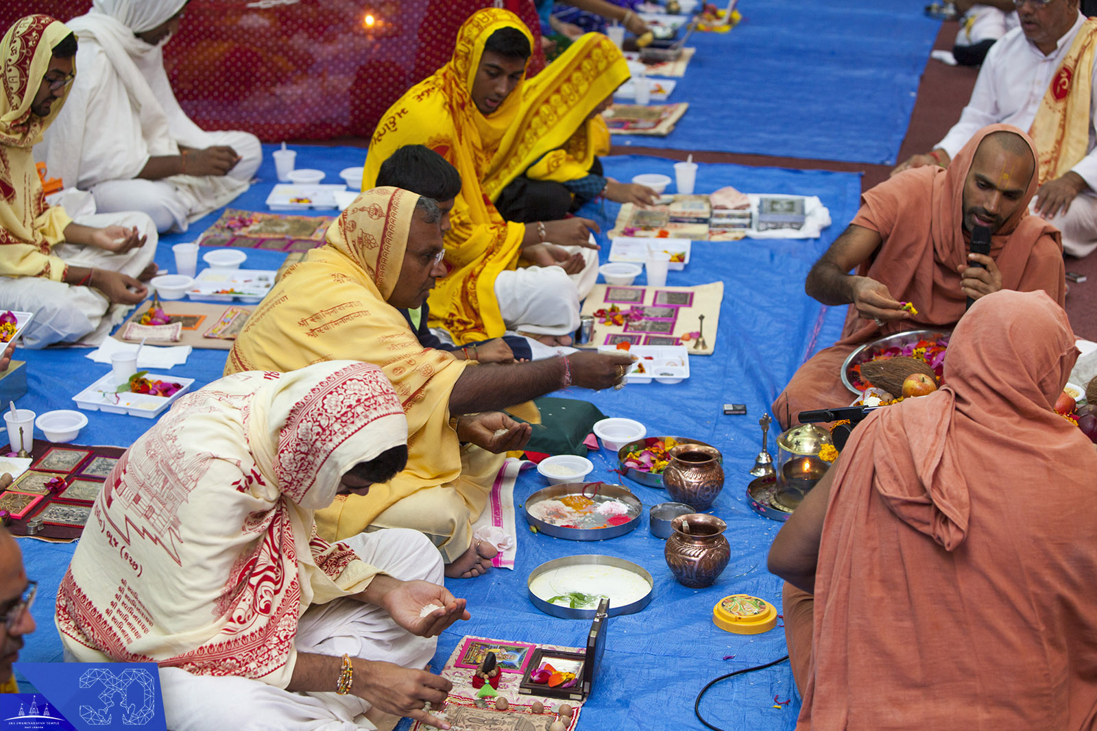 32  - ©1987-2017 SKS Swaminarayan Temple East London